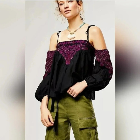 Free People Vacay Vibin Small Black‎ Boho Off Shoulder Embroidered Puff Sleeve - Picture 1 of 12